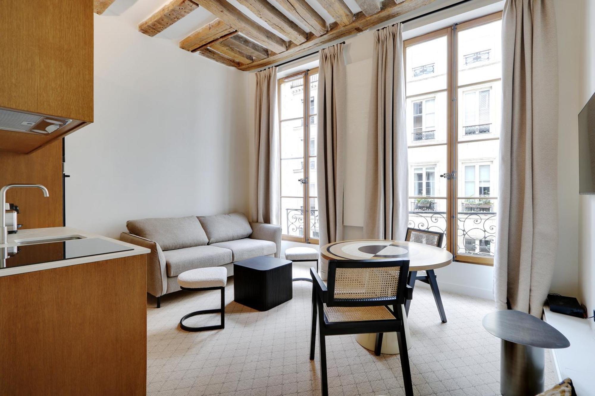 Pick A Flat's In Louvre - Rue Saint Honore * Parijs