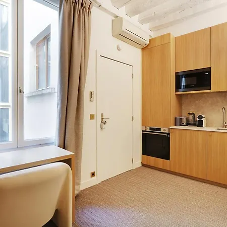 Pick A Flat'S Apartments In Louvre - Rue Saint Honore Paris Exterior photo